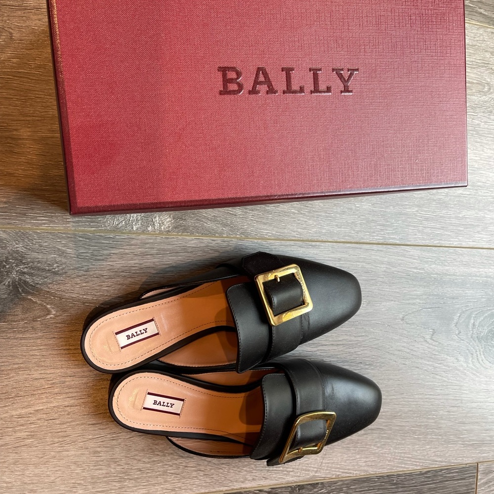 Bally loafer